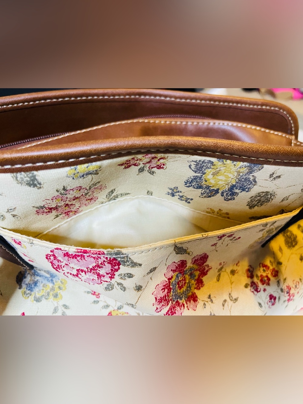 CHAPS | Cream Floral Shoulder Bag with Brown Leather Trim - Picture 15 of 16